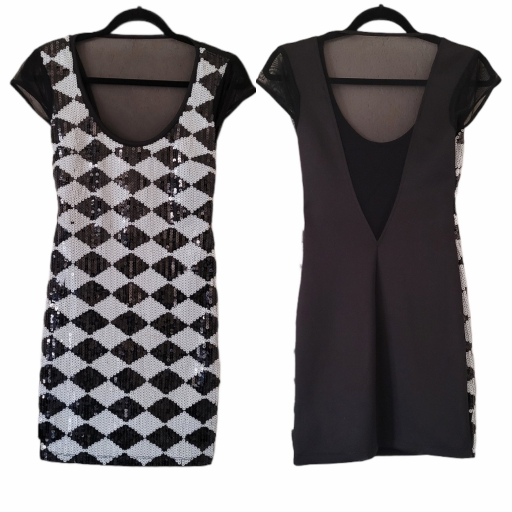 Bebe - Y2K Black‎ & White Sequin Dress